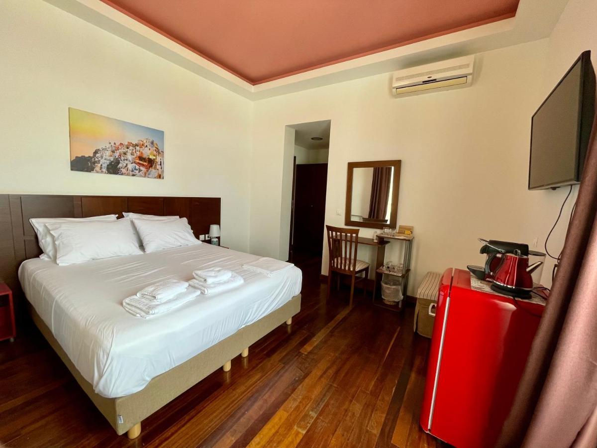 Poros Mood Hotel Poros Town Ngoại thất bức ảnh