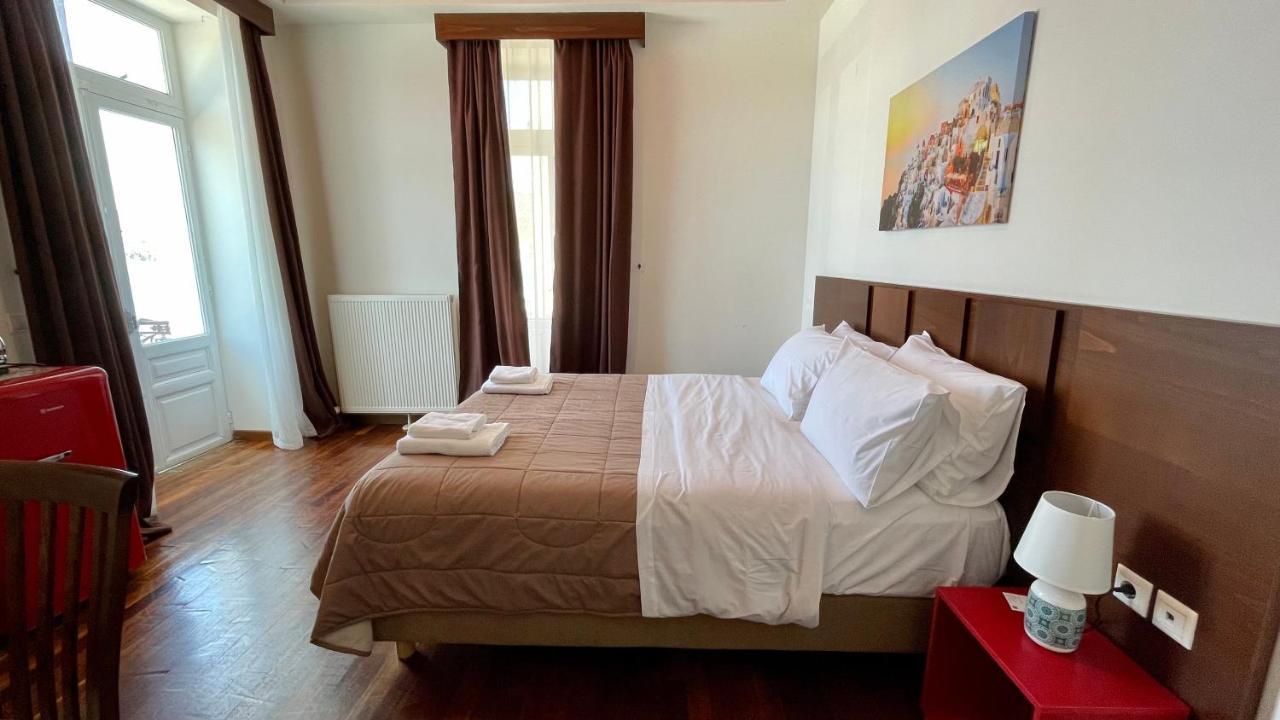 Poros Mood Hotel Poros Town Ngoại thất bức ảnh